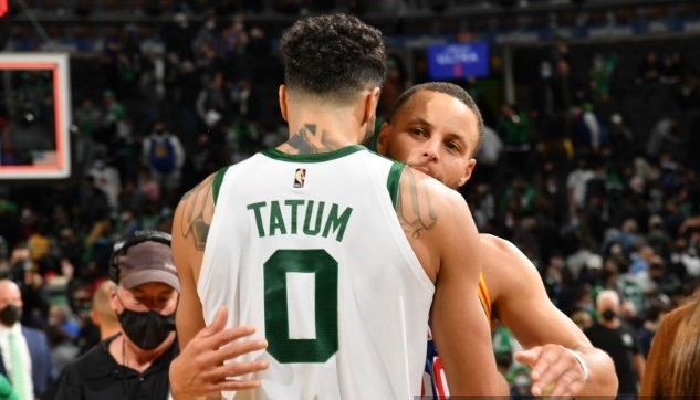 jogadores Celtics Warriors finais