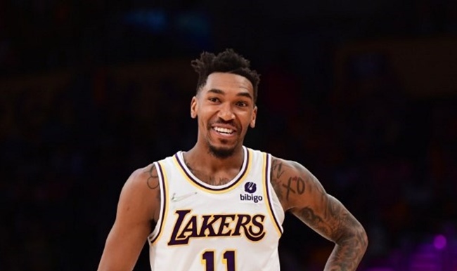 Lakers reforços Malik Monk
